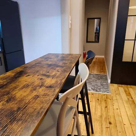Apartment New In The Center Next To Ndk *